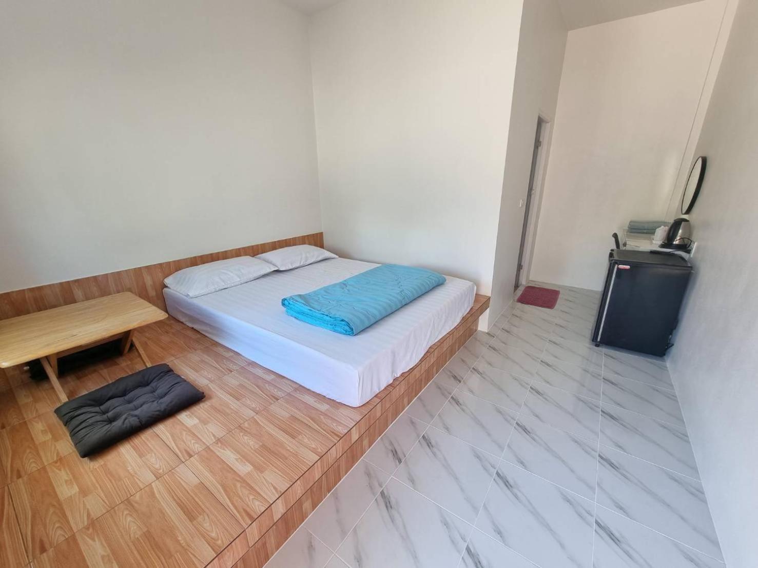 ต้นหว้ารีสอร์ท Chao Lao Beach Exterior foto