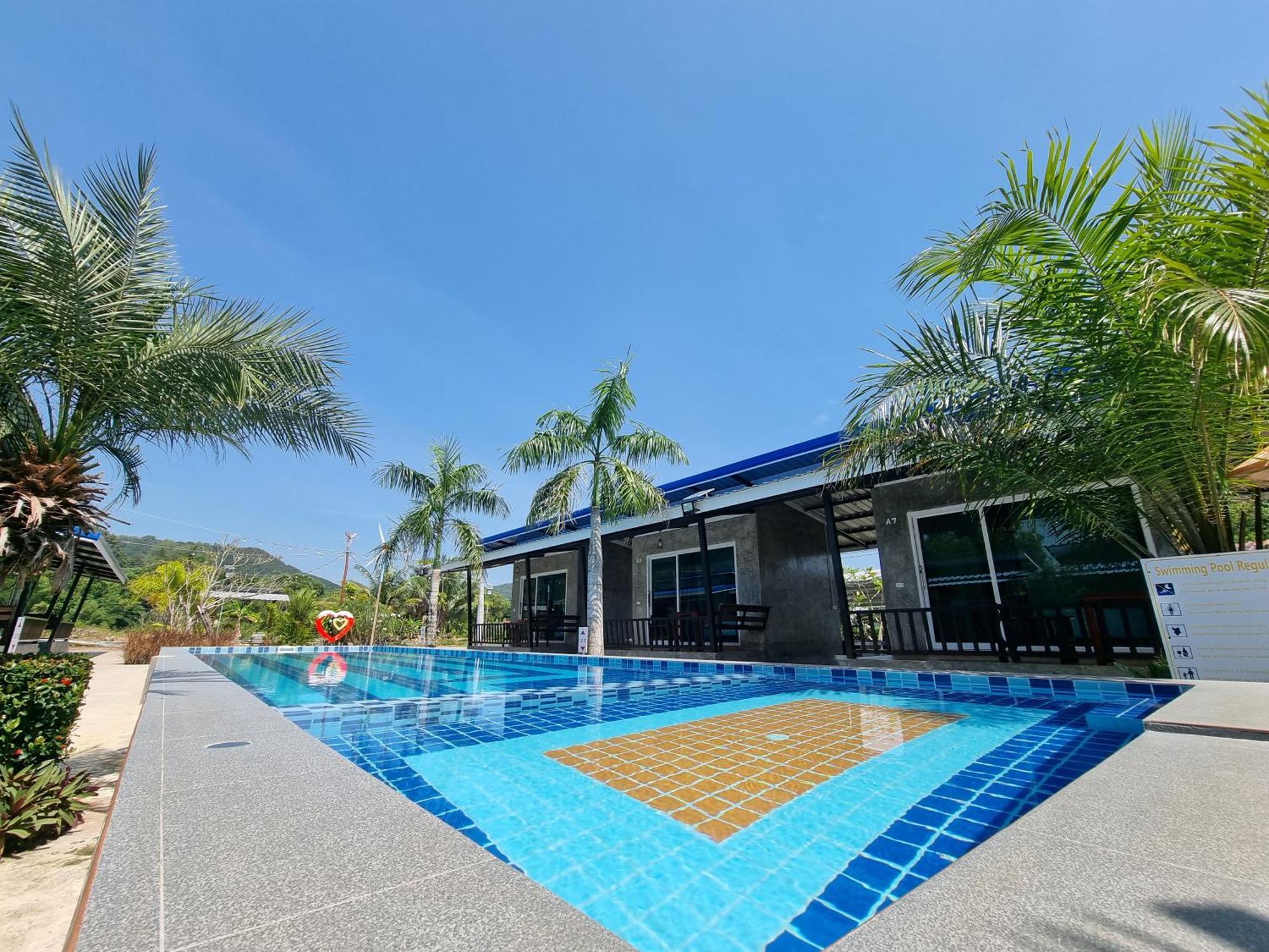 ต้นหว้ารีสอร์ท Chao Lao Beach Exterior foto